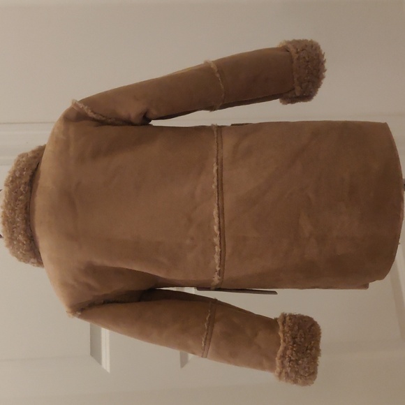 New! Bisou Bisou Tan Faux Shearling Coat - Picture 6 of 8